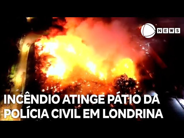 ⁣Incêndio atinge pátio da Polícia Civil e danifica mais de 800 carros apreendidos em Londrina