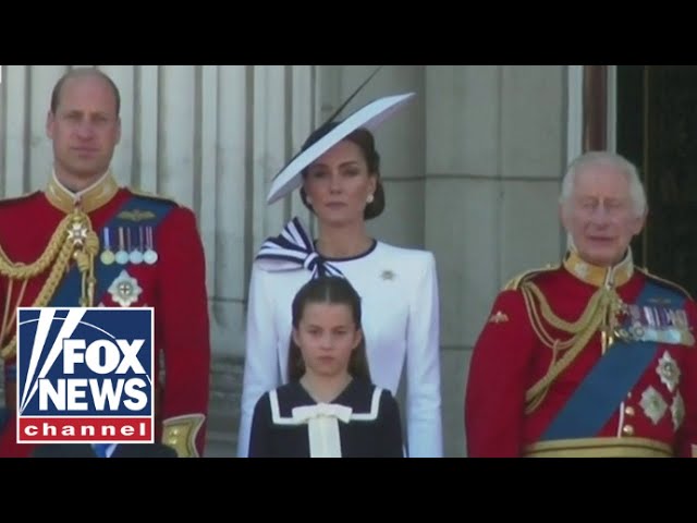 ⁣‘PICTURE OF ELEGANCE’: Kate Middleton’s appearance makes the family look ‘united’
