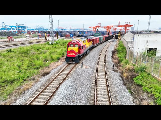 ⁣China's rail-sea intermodal trains complete 5,000 trips in 2024