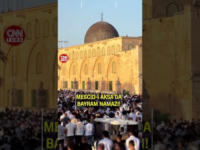 ⁣İşgal Altındaki Binlerce Filistinli Bayram Namazı İçin Mescid-i Aksa'da Buluştu...