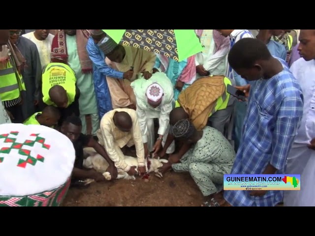 ⁣suivez le rituel et le sermon de l'imam de la mosquée de Bambeto (Conakry)