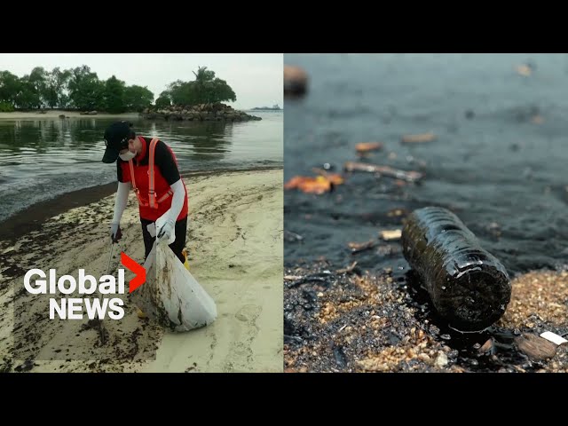 ⁣Singapore rushes to clean up oil spill after boat hits fuel supply ship