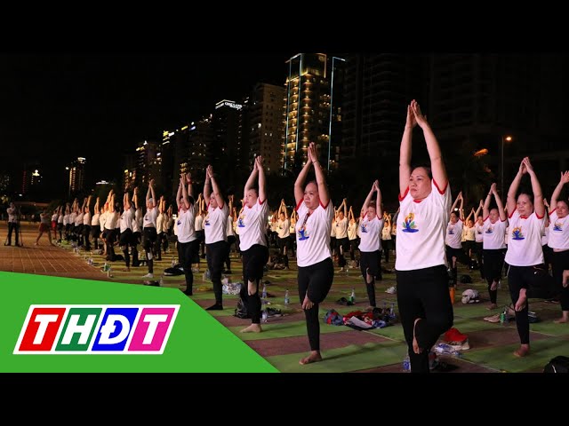 ⁣Hơn 1.500 người đồng diễn Yoga tại Đà Nẵng | THDT