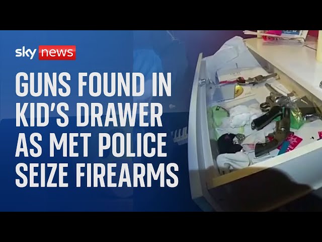 ⁣Firearms found in children's drawer during raid as Met Police claims record drop in gun crime