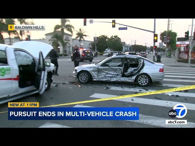 ⁣LAPD pursuit ends in dramatic multi-vehicle crash in Baldwin Hills