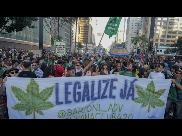⁣Brasilien: Tausende protestieren für die Legalisierung von Marihuana