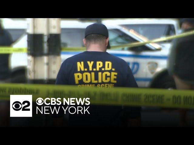 ⁣Police searching for gunman after deadly shooting in Upper Manhattan