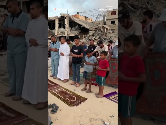 ⁣Palestinians in southern Gaza held Eid al-Adha prayers among the ruins of destroyed buildings.