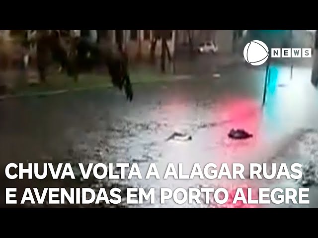 ⁣Chuva volta a provocar alagamentos em Porto Alegre