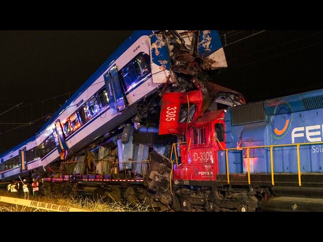⁣DIRECTO | Inspección en el lugar del accidente de tren en San Bernardo, Santiago (Chile)