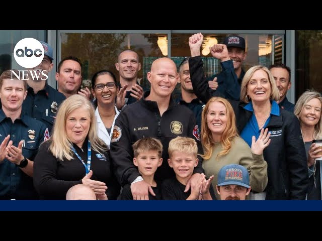 ⁣Firefighters surprise battalion chief before last chemotherapy treatment