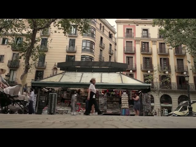 ⁣Власти Барселоны запретят сдавать квартиры туристам