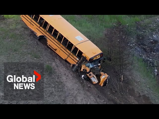 ⁣Crashed BC school bus was filled with grade 6s and 7s, superintendent says