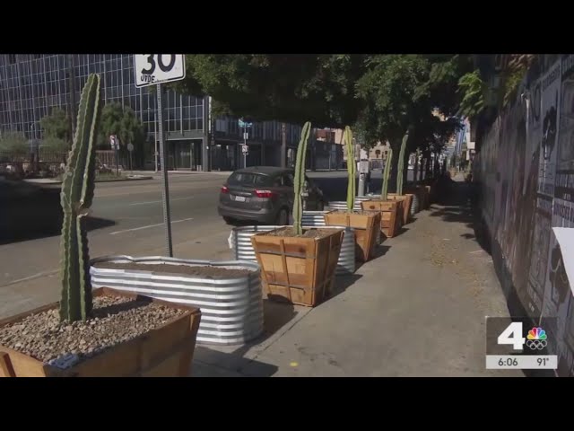 ⁣Planters used to block homeless encampments to be removed