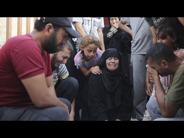 ⁣Israel mata en un bombardeo a ocho refugiados en un centro de la UNRWA