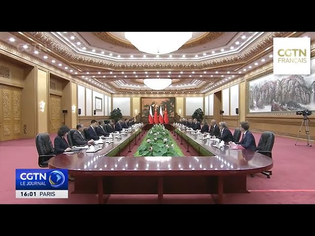 ⁣Le président Xi Jinping s'entretient avec le président polonais Andrzej Duda à Beijing