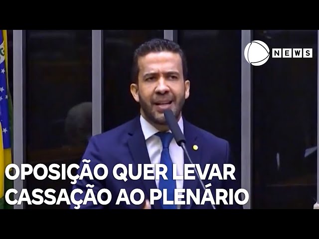 Oposição quer levar cassação de Janones ao plenário da Câmara