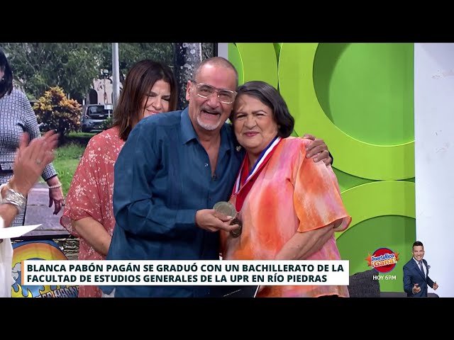 ⁣¡Qué orgullo! Abuela se gradúa de la UPR de Río Piedras con honores