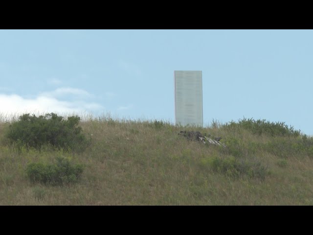 ⁣Check out the monolith that popped up in Northern Colorado
