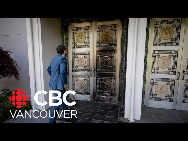 ⁣Vancouver police and rabbi ask for help to find arson suspect