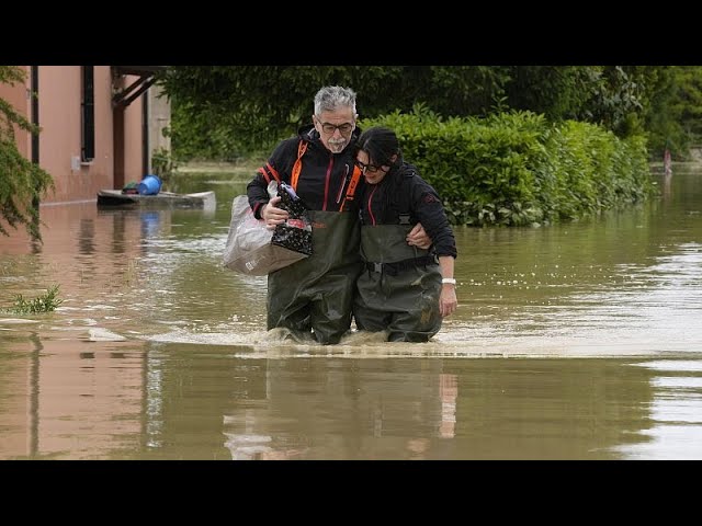 ⁣Inondations en Italie et en Suisse