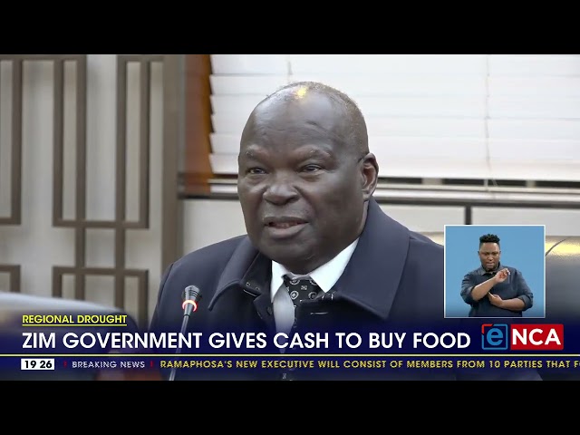 ⁣Zimbabwe government gives cash to buy food