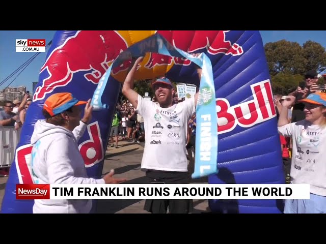⁣Australian Tim Franklin runs around the world