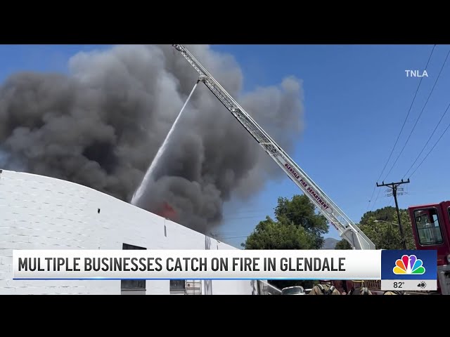 ⁣Multiple businesses go up in flames in Glendale