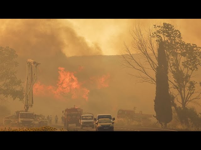 ⁣Waldbrände in der Türkei - Hitzewarnung an Touristen