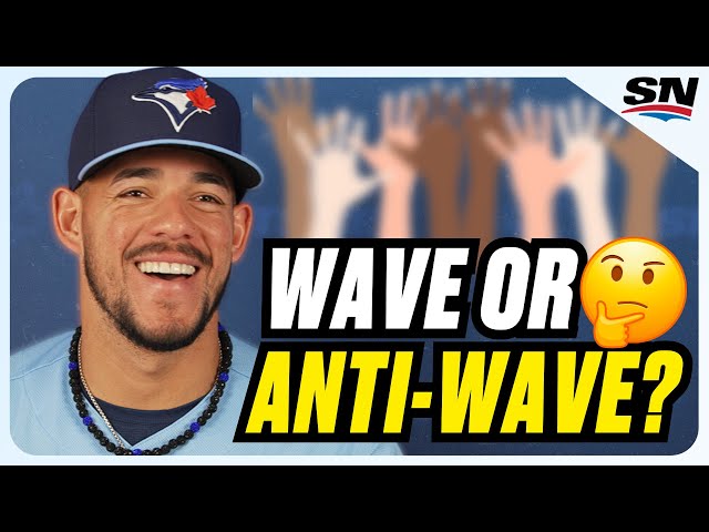 ⁣Love Or Hate The Wave? Toronto Blue Jays React