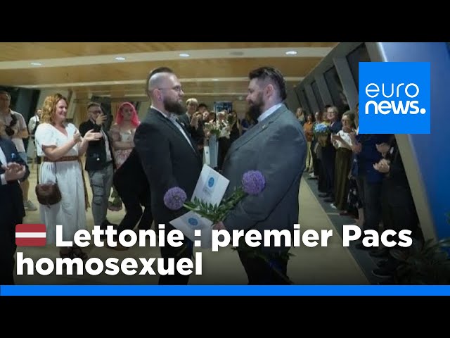 ⁣Lettonie : premier Pacs pour un couple homosexuel | euronews 