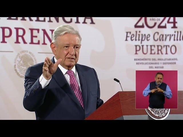 ⁣López Obrador habla sobre el huracán "Beryl" | La Mañanera