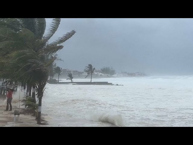 ⁣Kategorie 5: Hurrikan Beryl trifft die Karibikinsel Carriacou