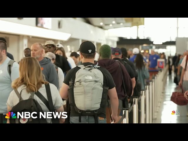 ⁣Record holiday and summer travel expected