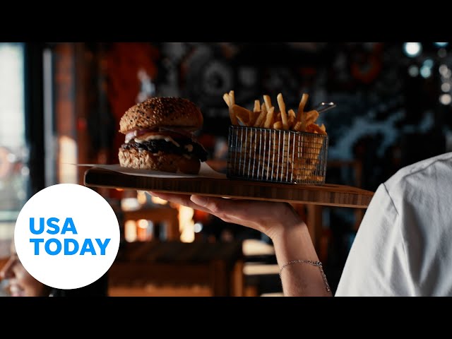 ⁣4th of July: Where can you shop and eat on the holiday? | USA TODAY
