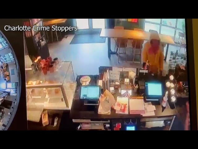 ⁣Video: Man wanted after Starbucks armed robbery