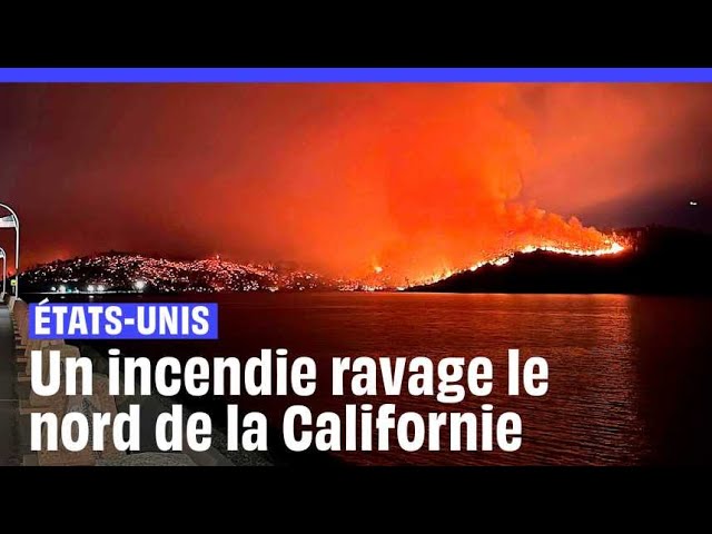 ⁣Etats-Unis : Des milliers de Californiens fuient un violent incendie sur fond de canicule
