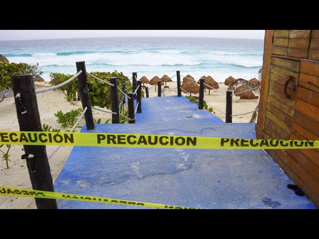 ⁣L'ouragan Béryl se renforce à l'approche de l'État du Quintana Roo au Mexique • FRANC