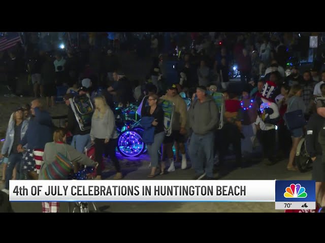 ⁣Crowds pack Huntington Beach for Fourth of July celebrations
