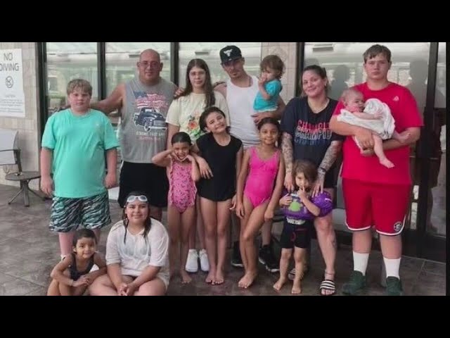 ⁣Belleville family of 10 loses everything in fire