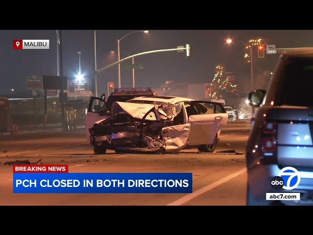⁣PCH closed in both directions after deadly crash in Malibu