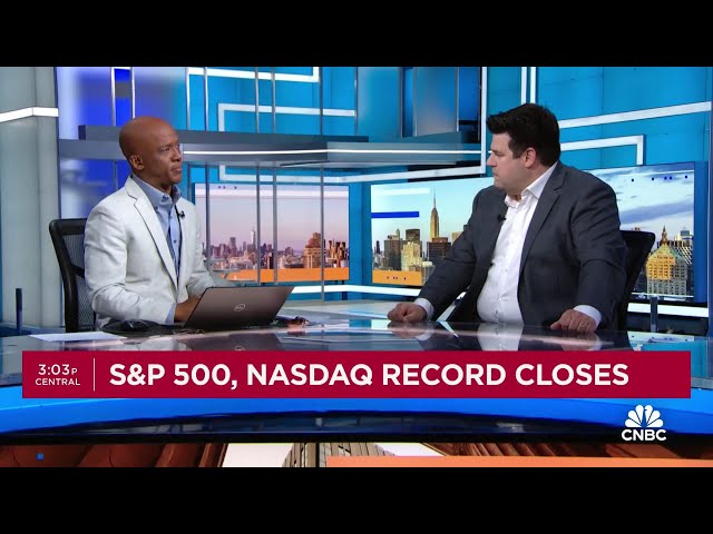 ⁣S&P 500 and Nasdaq notch another record close