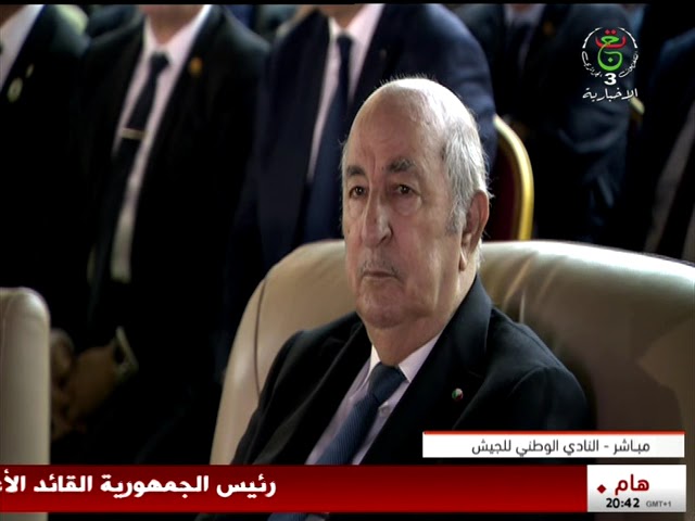 ⁣رئيس الجمهورية يتابع فيلما وثائقيا بعنوان الجزائر الجديدة عهد جديد ومستقبل مجيد
