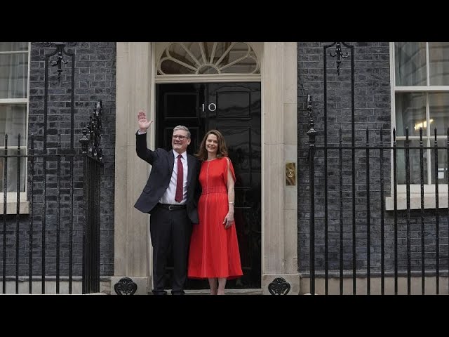 ⁣Ministers arrive at Downing Street as Keir Starmer announces new Cabinet