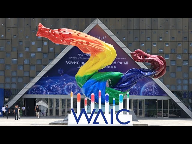 ⁣Ouverture du 2e Concours mondial d'intelligence scientifique à Shanghai