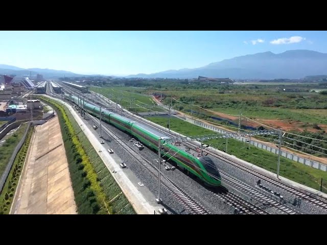 ⁣China-Laos Railway records over 222,000 cross-border passengers