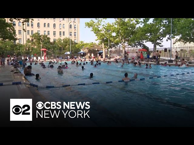 ⁣How NYC is trying to help residents stay cool this weekend