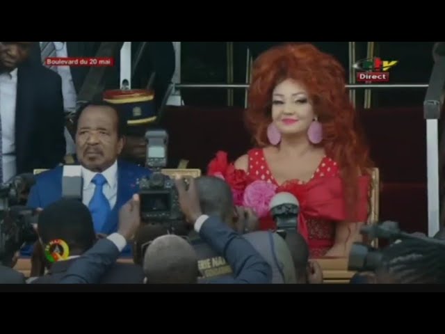 Fete Nationale au Cameroun,  l'arrivée et l'installation de S.E Paul Biya àla tribune prés