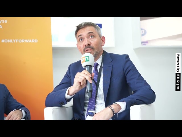 AITEK Innovation Summit : Intervention de M. Stefano Deiana et Karine Sossou