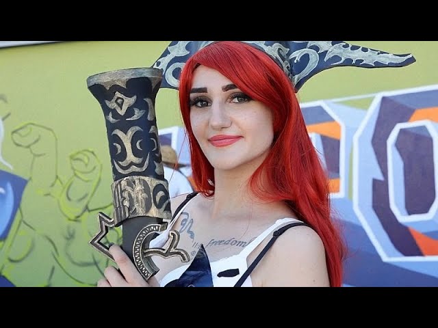 ⁣No Comment : Stars, cosplayers et hordes de fans à Sofia pour Aniventure Comic-Con